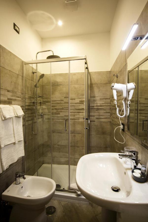 Residenza Tupini, S.Pietro Suites Rome Luaran gambar